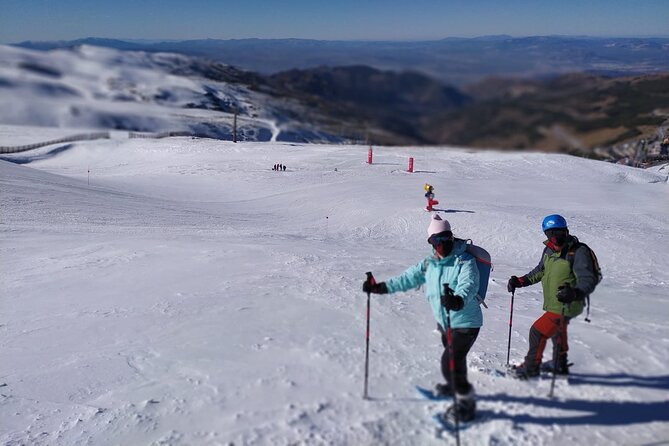 Hiking Snowshoeing in the Sierra Nevada Park, Granada - Snowshoe walking in Sierra Nevada Natural Park: what your 2–3 hours feels like