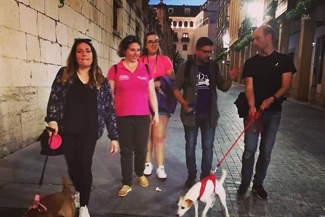 Legends and Mysteries Walk - Starting at Plaza San Ildefonso: Easy Meet-Up, Clear Finish