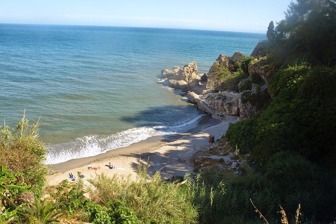 Nerja & Frigiliana Day Trip w/ Skip-Line from Granada (Max. 8) - Nerja Town and the Balcón de Europa: Sea Views and a Real Lunch Window