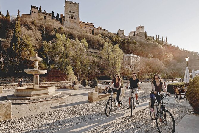 Private Electric Bike Tour with Play Granada - The best moments for photos and atmosphere