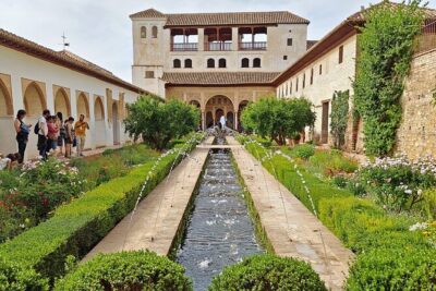Private excursion to the Alhambra and Generalife - From the Medina to Charles V: Why Carlos V Matters