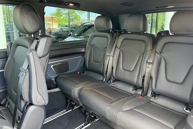 Private transportation from Granada (hotels) to Granada Airport (Grx) - Knowing GRX Before You Land: Why a Short Orientation Helps