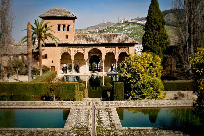 Skip the line: Alhambra Palace and Generalife Gardens Private Guided Tour - Partal Terraces and the Medina Walk You Can Actually Feel