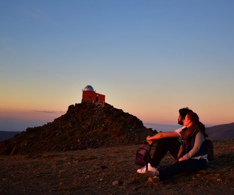 Sunset in Sierra Nevada at 2,500m altitude - Why Sierra Nevada sunset at 2,500m feels bigger than the usual view