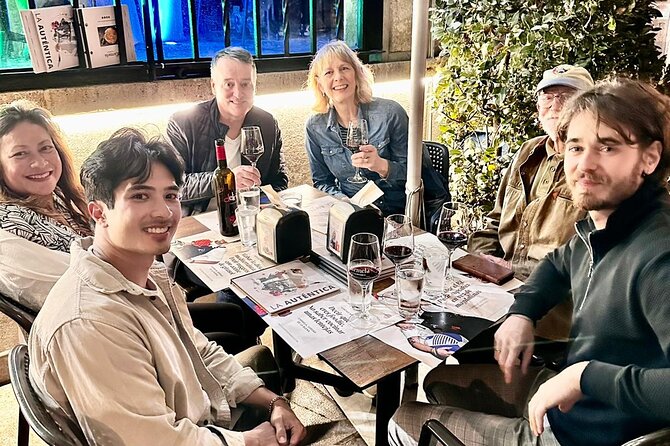 Tapas&Tours with Leo - Tasting Culture and History - Leo’s guide style: fun, personal, and built around your group