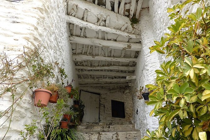 The Unchanged Villages of Alpujarra Small-Group Guided Day Trip - The Granada-to-Alpujarra Start: Pickup, Comfort, and Time to Settle In